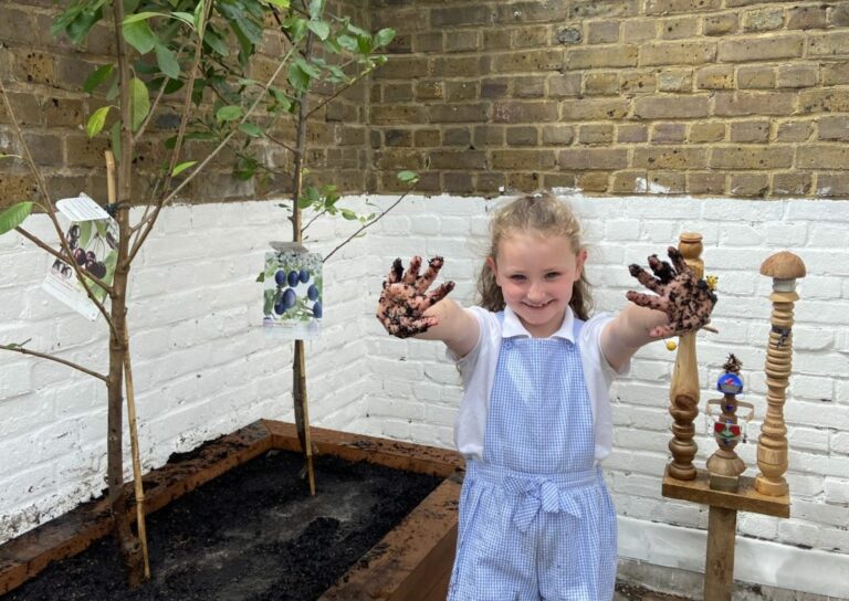 BeeLine helps 36 schools to rewild spaces